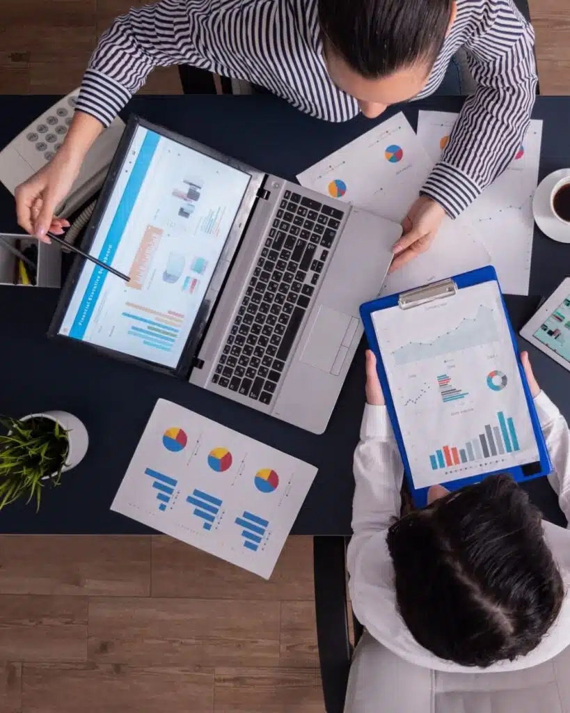 STRATEGIE DIGITALe ET ANALYTICS